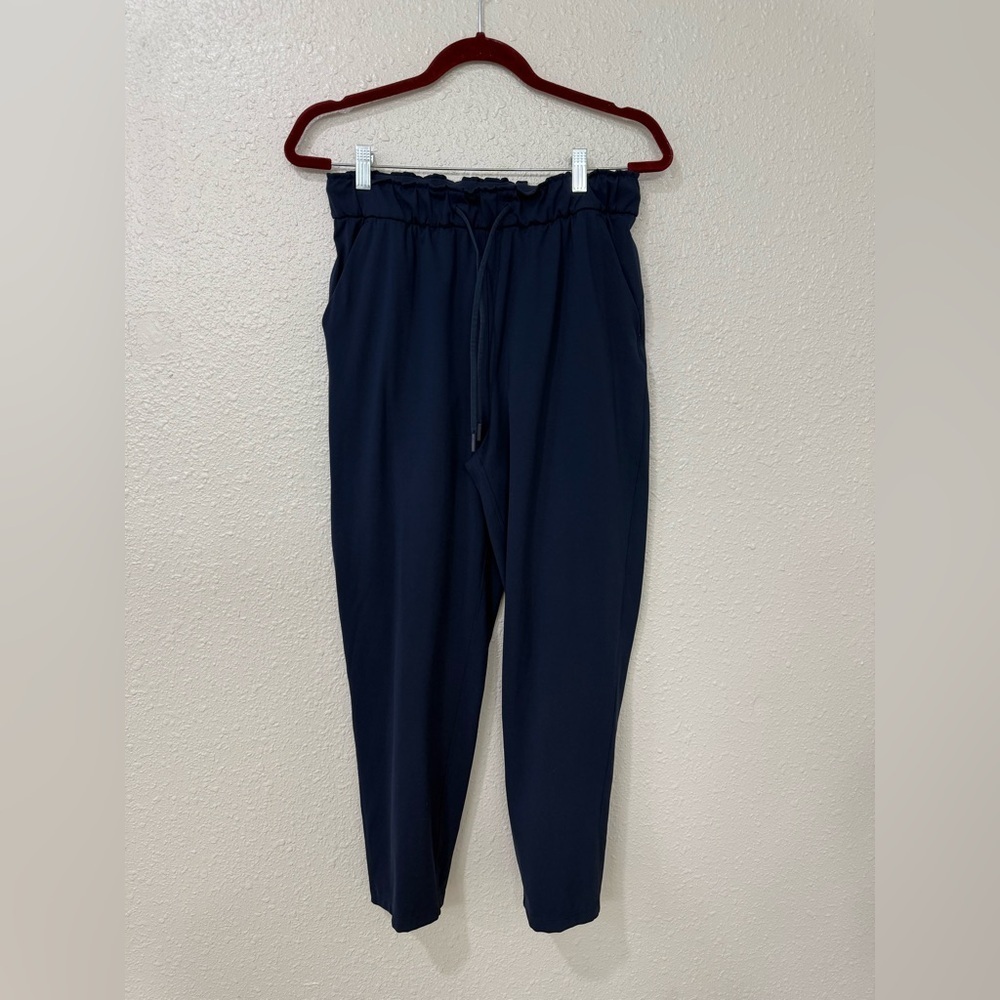 Lululemon Keep Moving High Rise Jogger Pants - Women's Size 8 Navy Blue